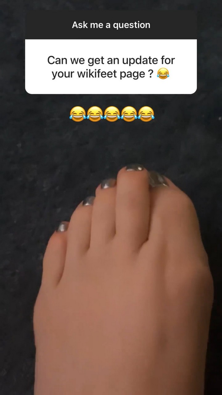 Jessie J Feet